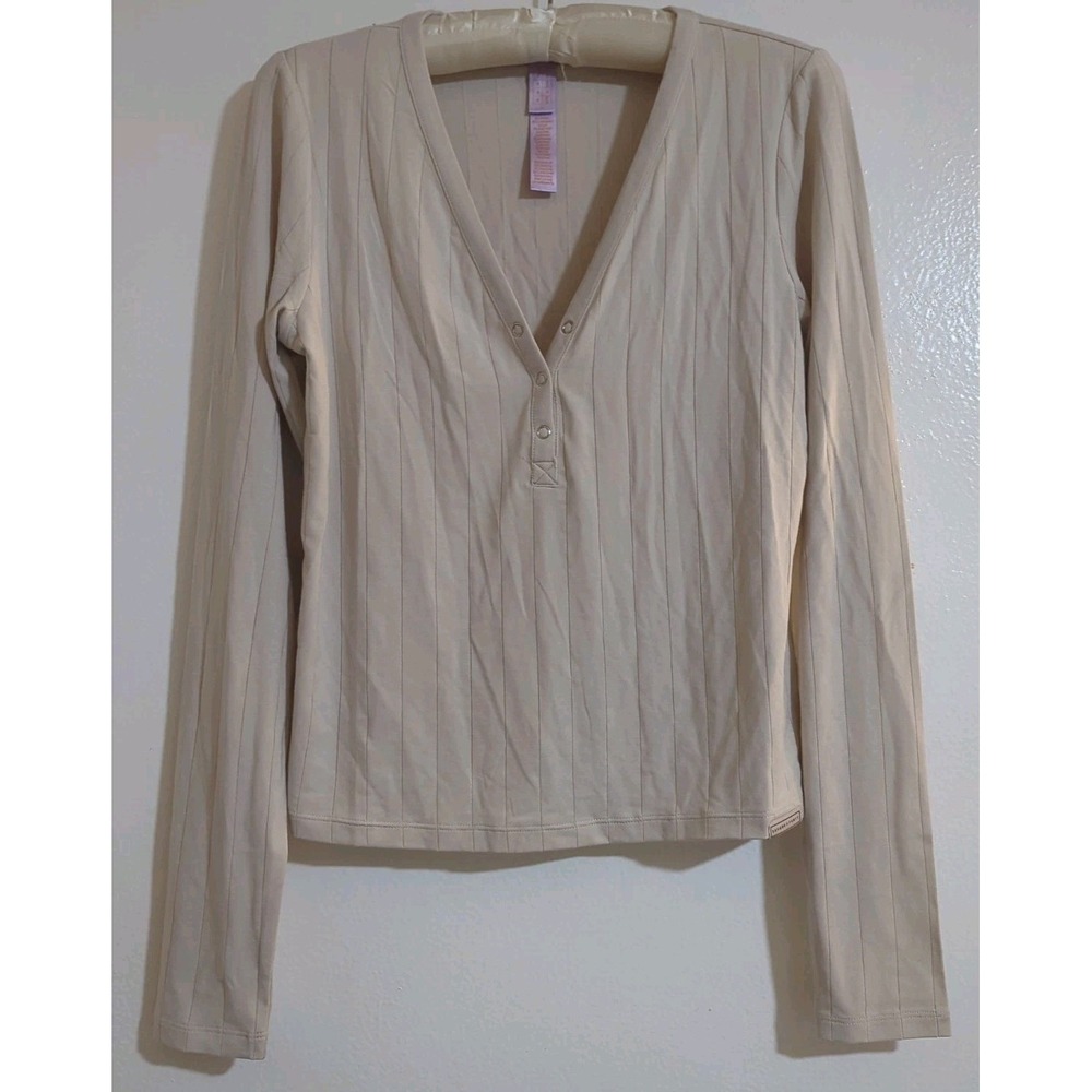 Savage X Fenty Long Sleeve Henley‎ Sleep Top Womens Size Large Beige Stretch
